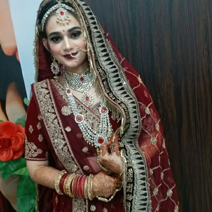 makeup artist in kanpur